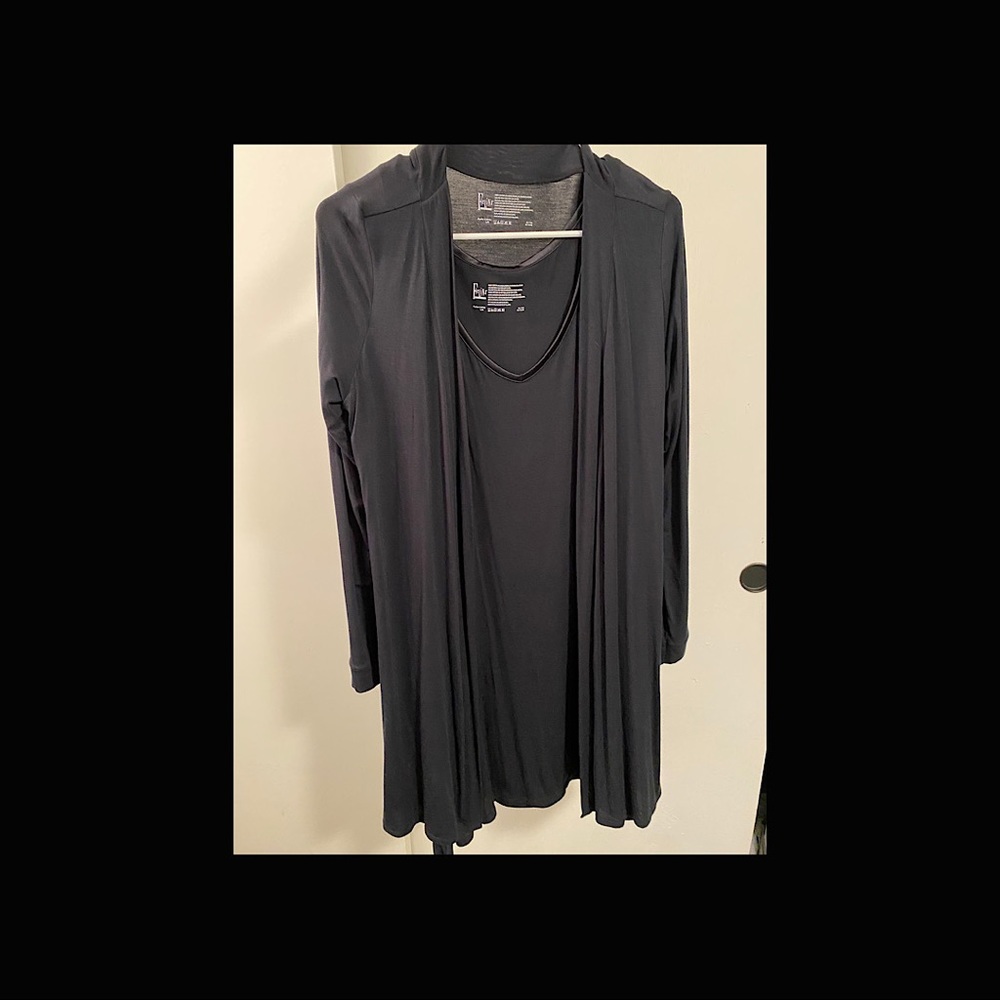 Felina silk tank top dead with cardigan